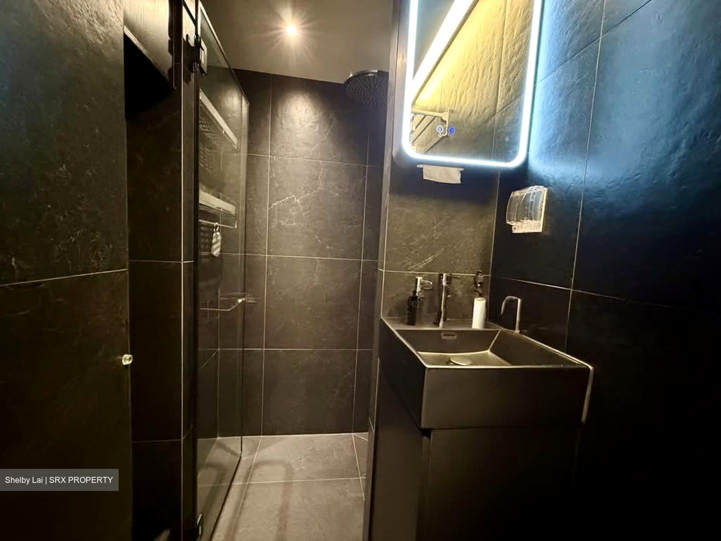 The Lincoln Modern (D11), Apartment #584913631